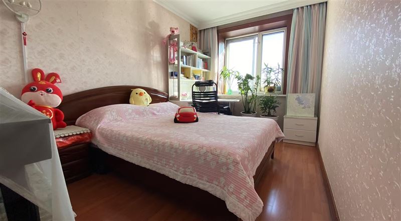 出租出售建行花園小區(qū)